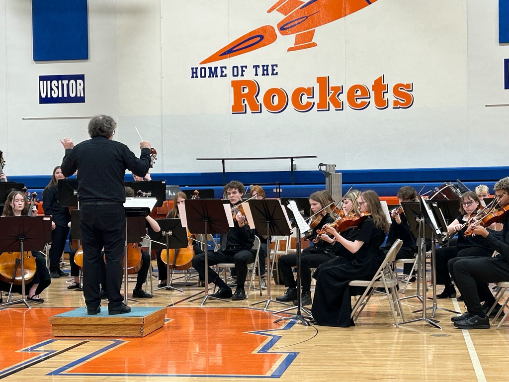 The PIHS music ensembles traveled to Randolph High School today to participate in the MSHSL Large Group Contest. The Wind Ensemble earned an excellent rating. The Concert Choir and Symphony Orchestra earned superior ratings. Congratulations to our music students and directors.