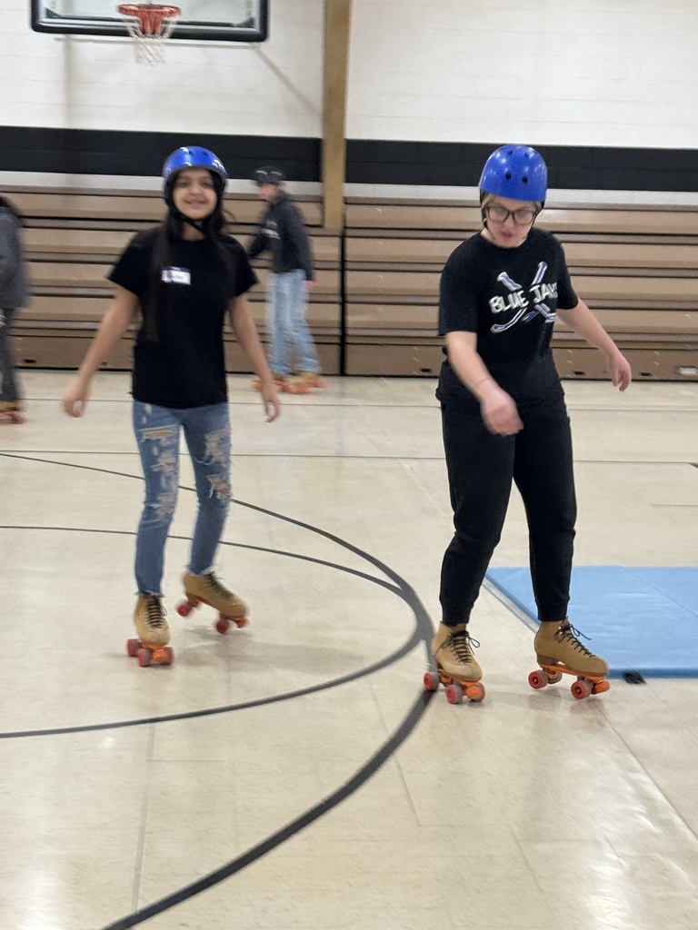 Paiiten and Kalen Roller Skating