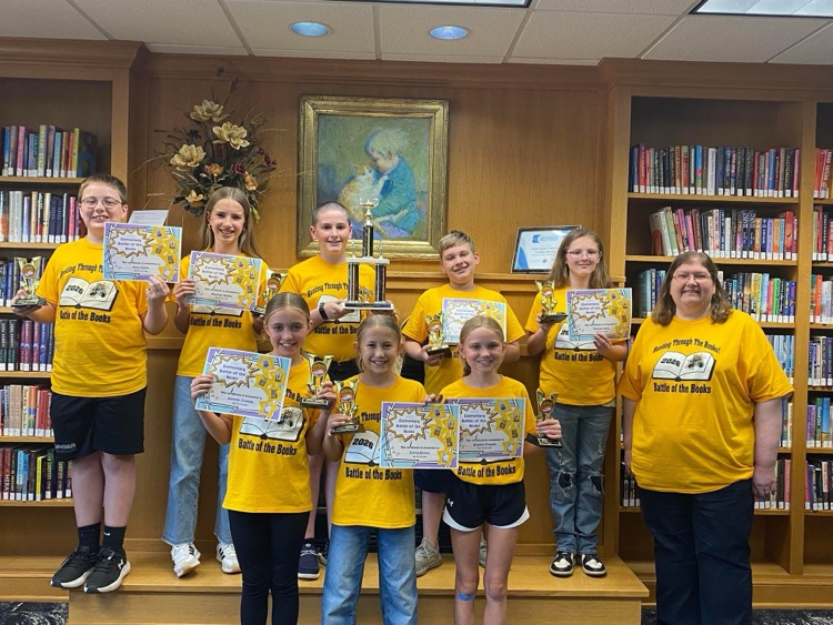 battle of the books team
