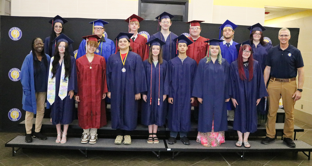 SHARE Graduating class of 2026