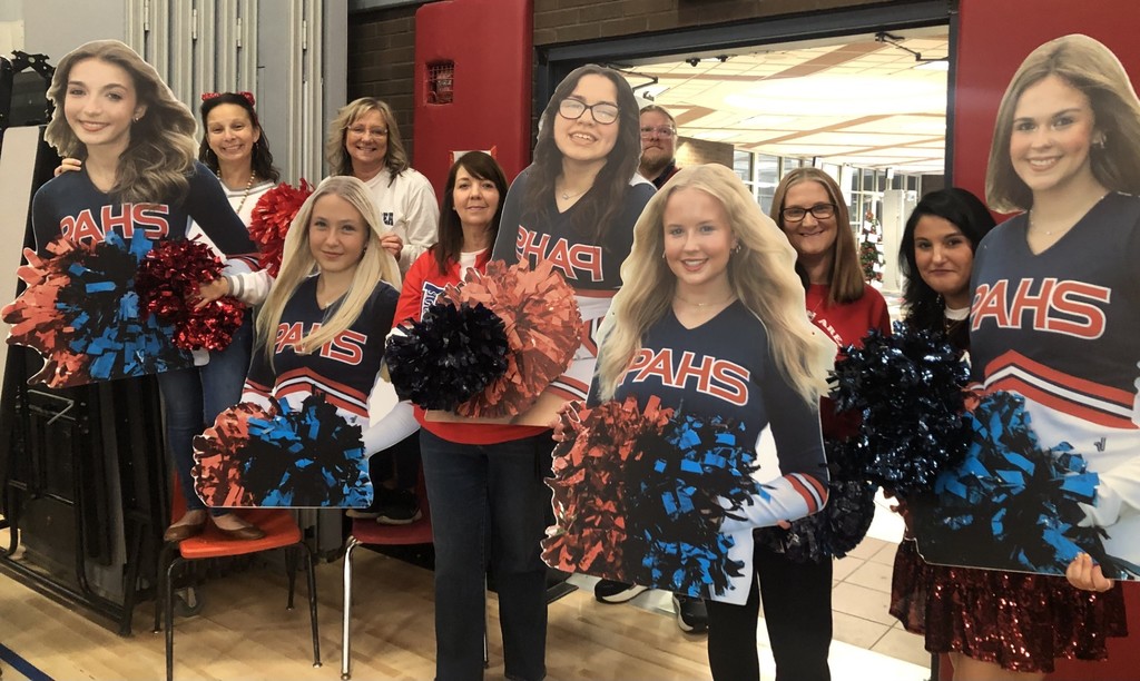 cut outs of senior cheerleaders