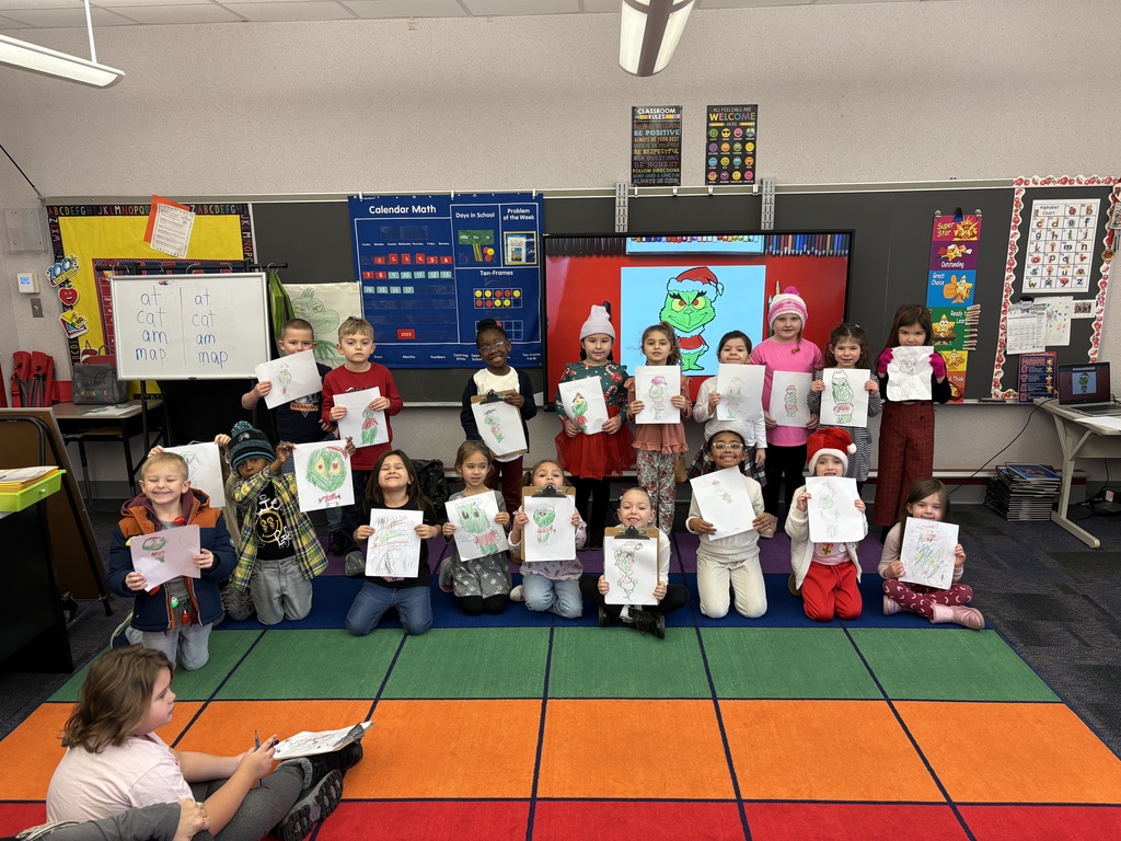 Kids drawing the grinch