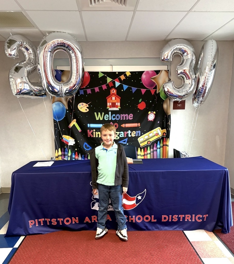 A future kindergarten student at a pittston area school district table with 2039 balloons