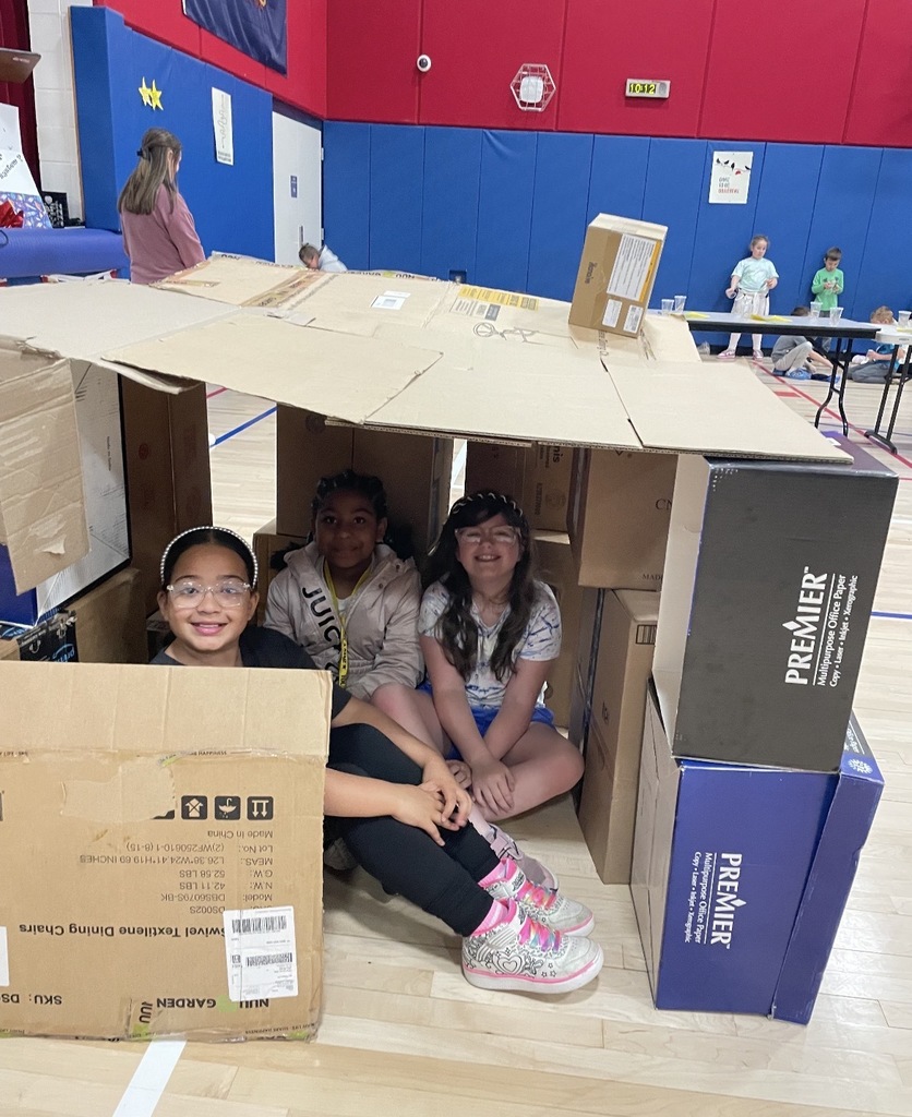 Students participating in stem activities 