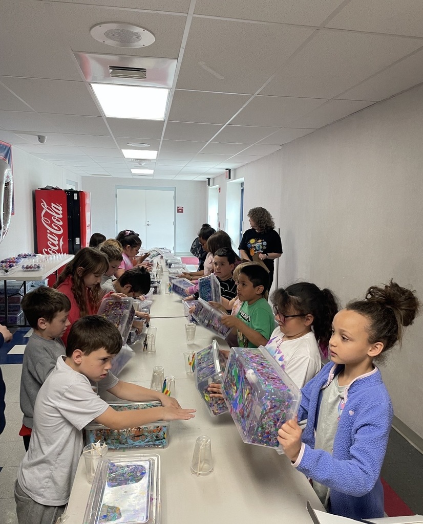 Students participating in stem activities 