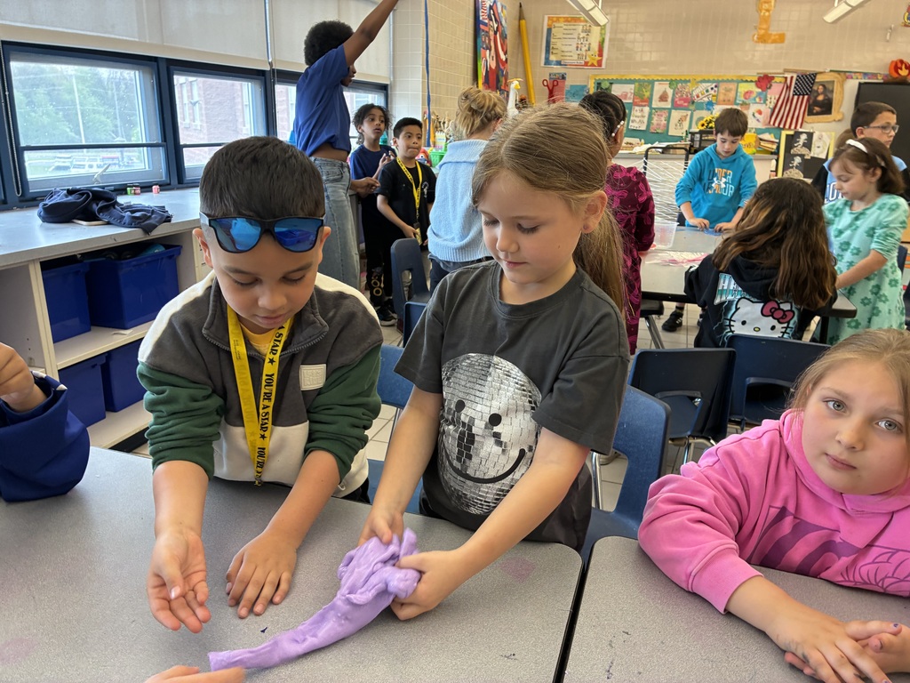 Students participating in stem activities 