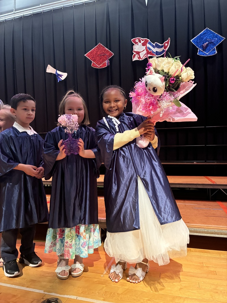 Kindergarten students at graduation. 