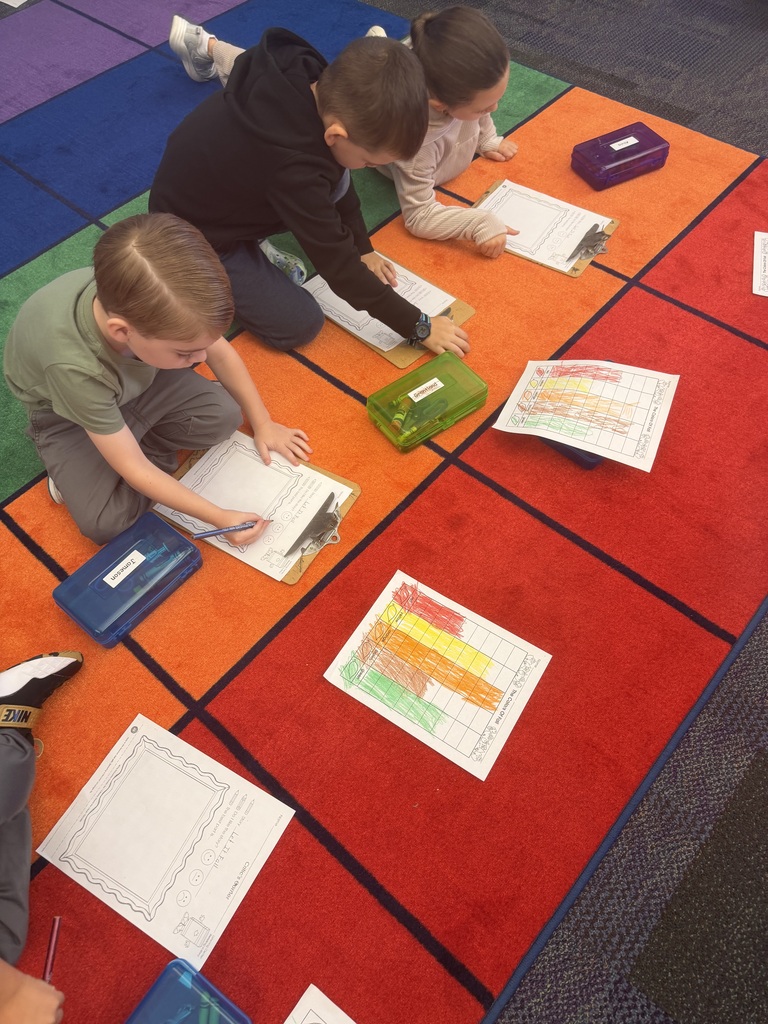 Leaf investigation in kindergarten