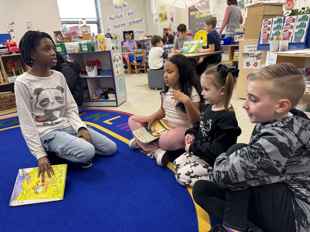 Wallin Oaks ES fifth graders read to BMLC preschoolers at WOES.