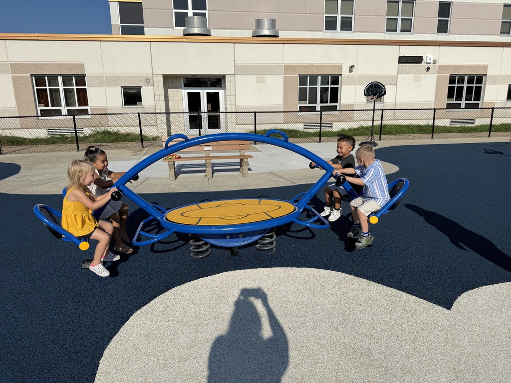 BMLC students on the playground