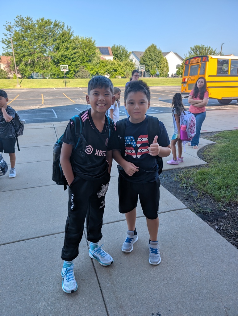students arriving to school on the first day