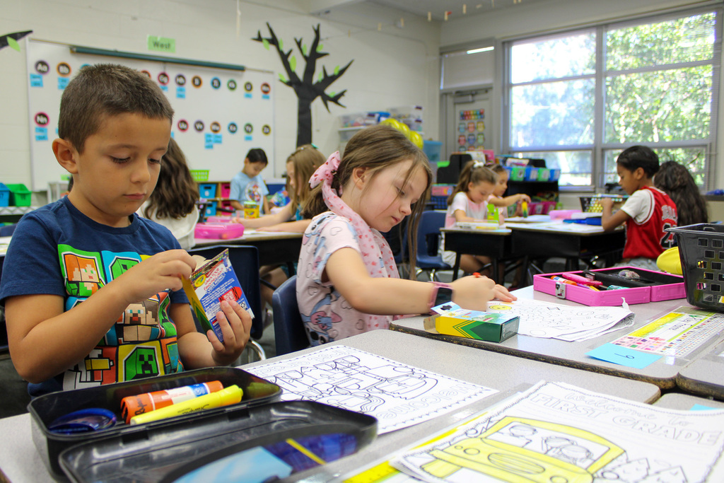 students coloring