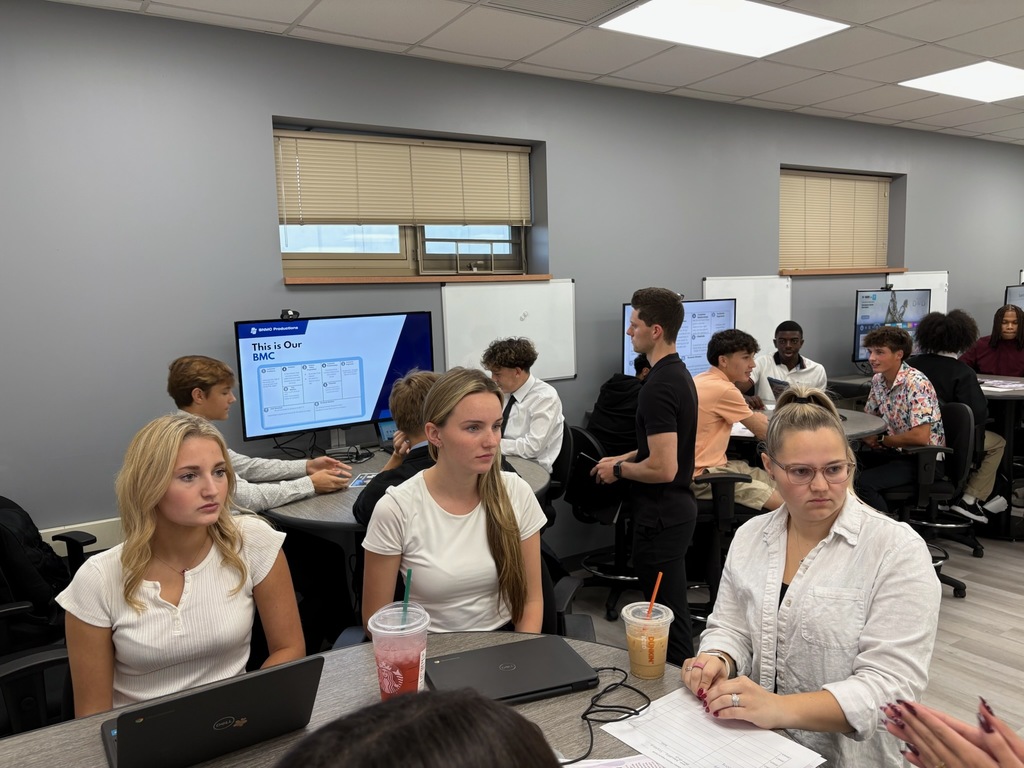 PEHS INCubator students and their mentors