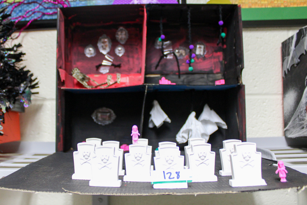 Red Ribbon haunted house