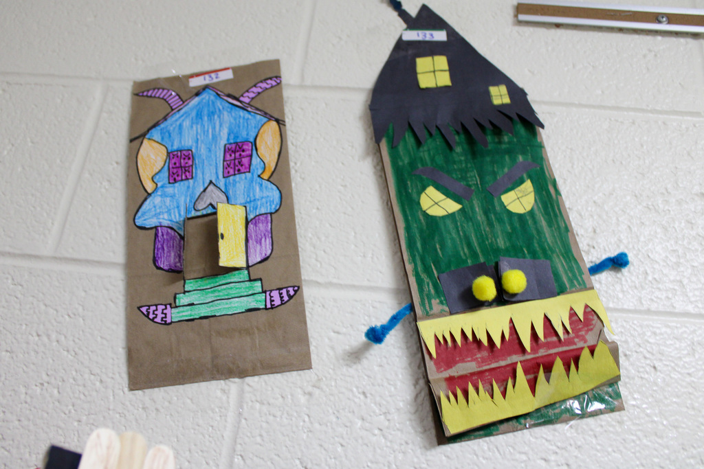 Red Ribbon haunted house