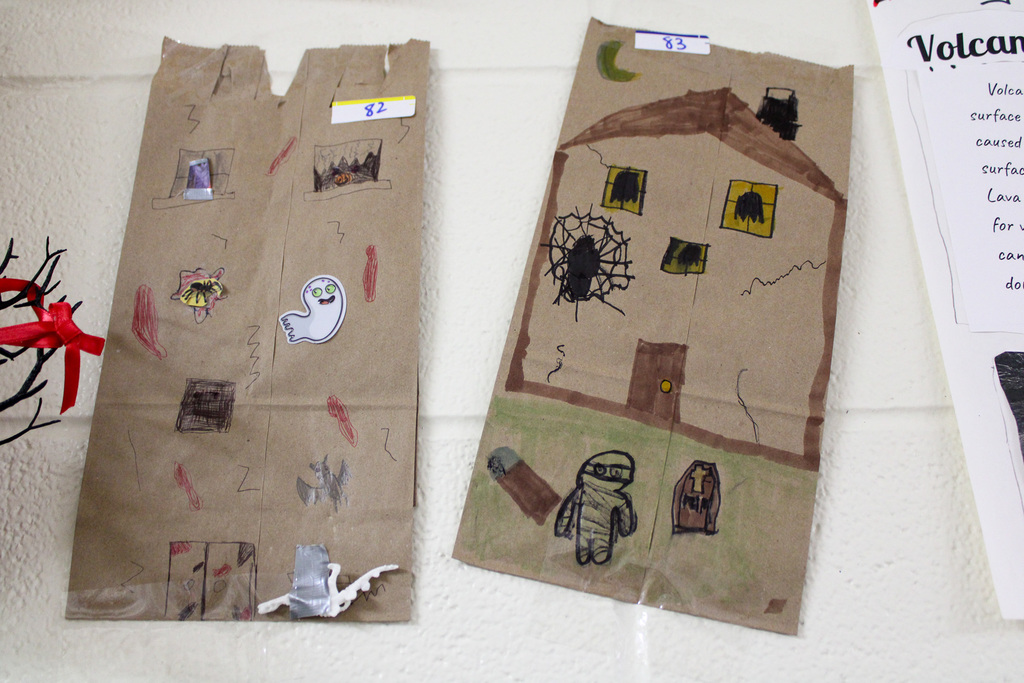 Red Ribbon haunted house