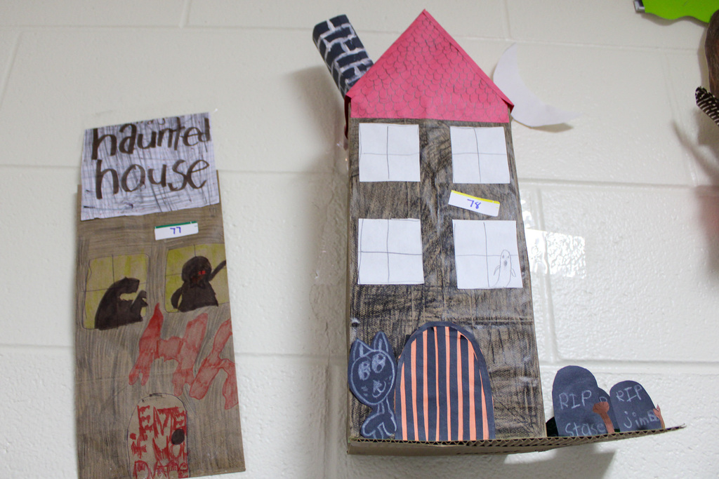 Red Ribbon haunted house