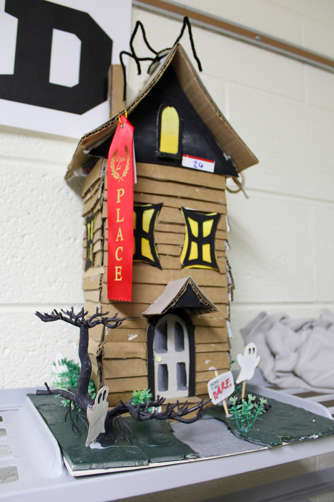 Red Ribbon haunted house