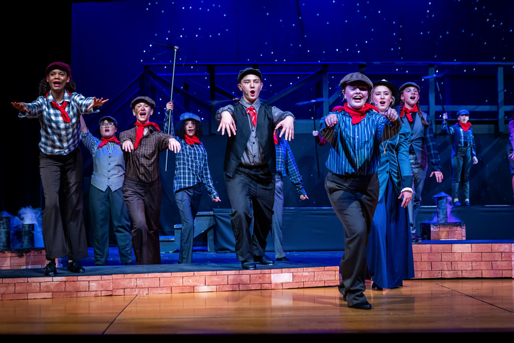 Mary Poppins Jr cast performing on stage