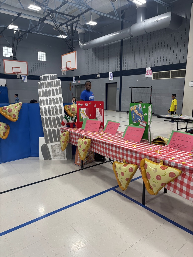 Eagle Pointe ES cultural fair