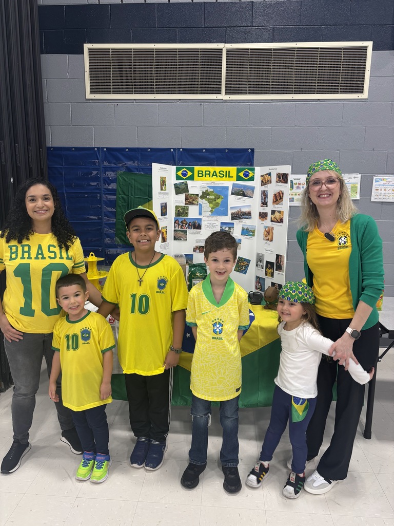 Eagle Pointe ES cultural fair