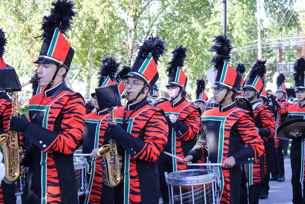 PEHS band cheer and dance marching in the parade