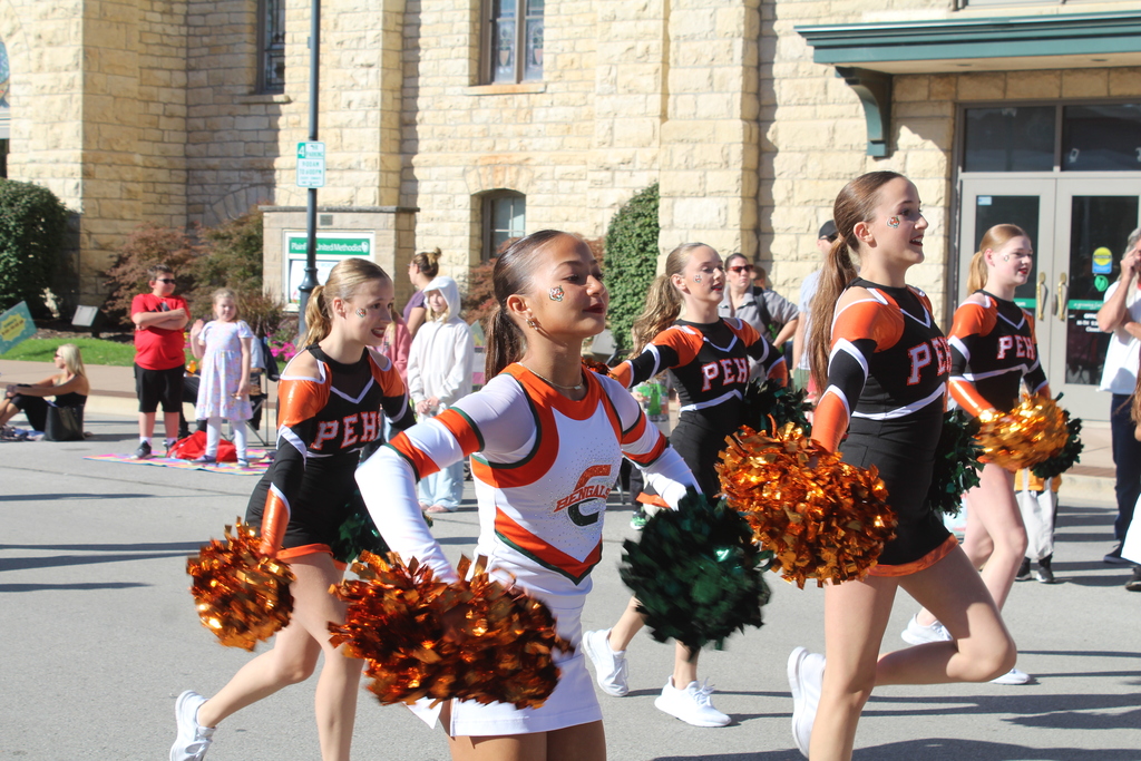 PEHS  cheer marching in the parade