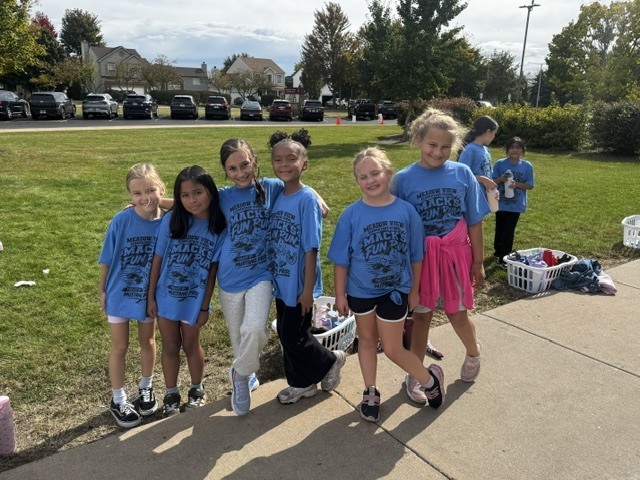 Meadow View ES students outside at the fun run