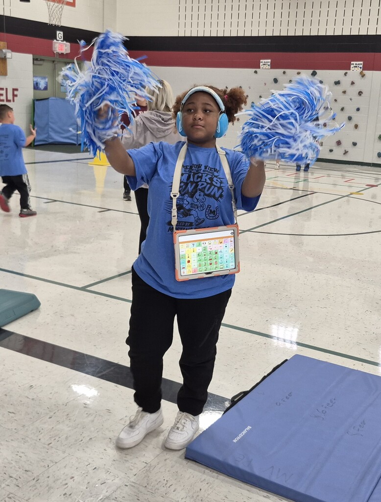 Meadow View ES student inside at the fun run
