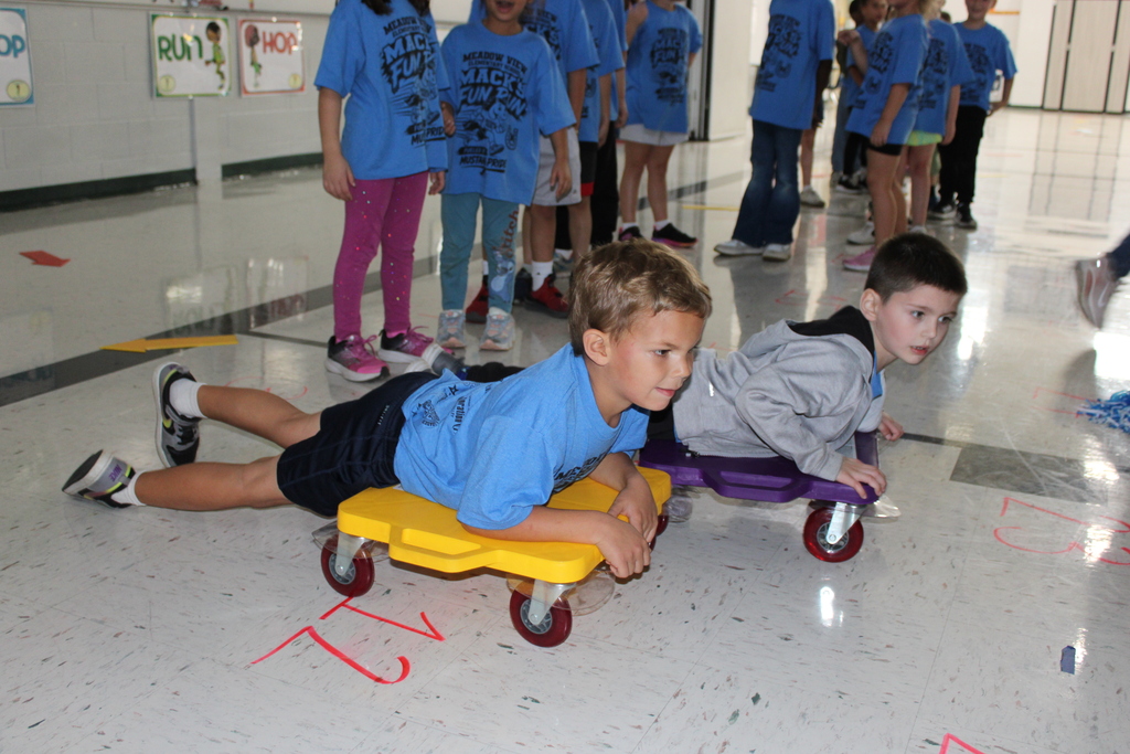 Meadow View ES students inside at the fun run 