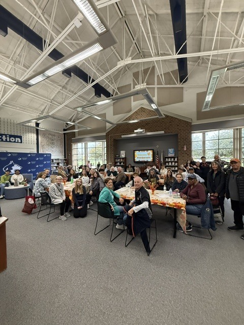 Grandparents or loved ones have lunch with their students 