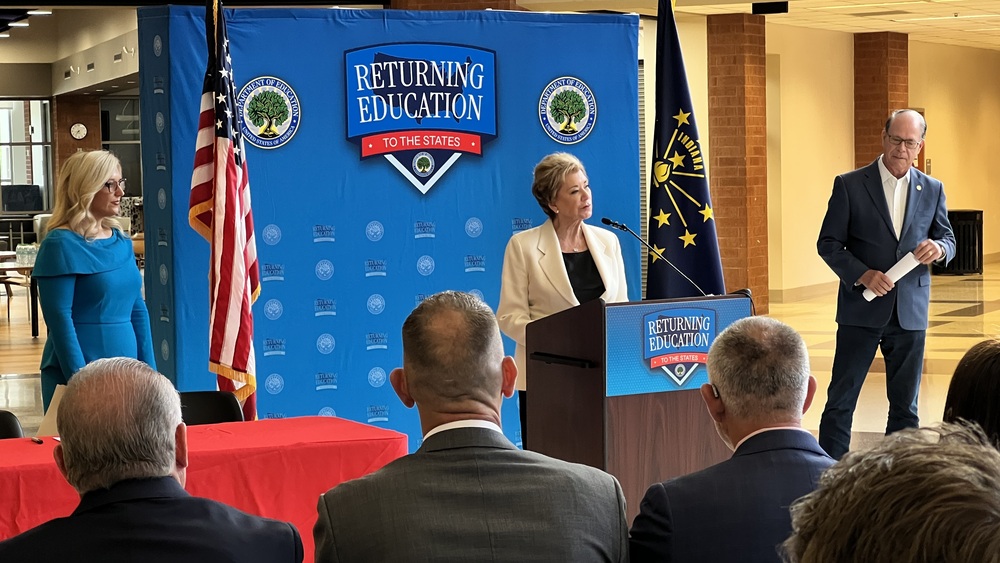 USDOE/IDOE/Gov Braun Announcement Photo