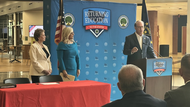 USDOE/IDOE/Gov Braun Announcement Photo