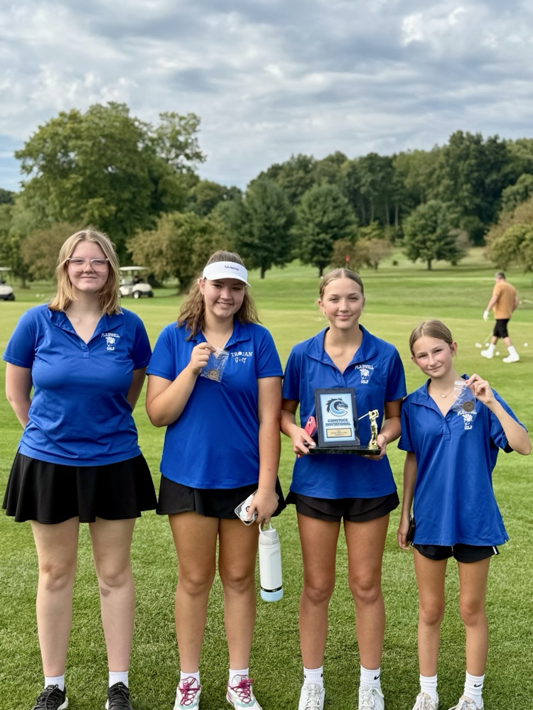 picture of four jv girls golfers