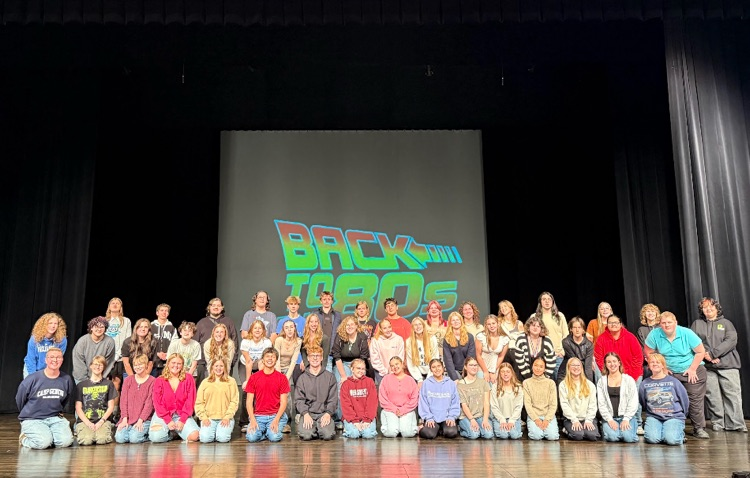 group picture of phs drama production class