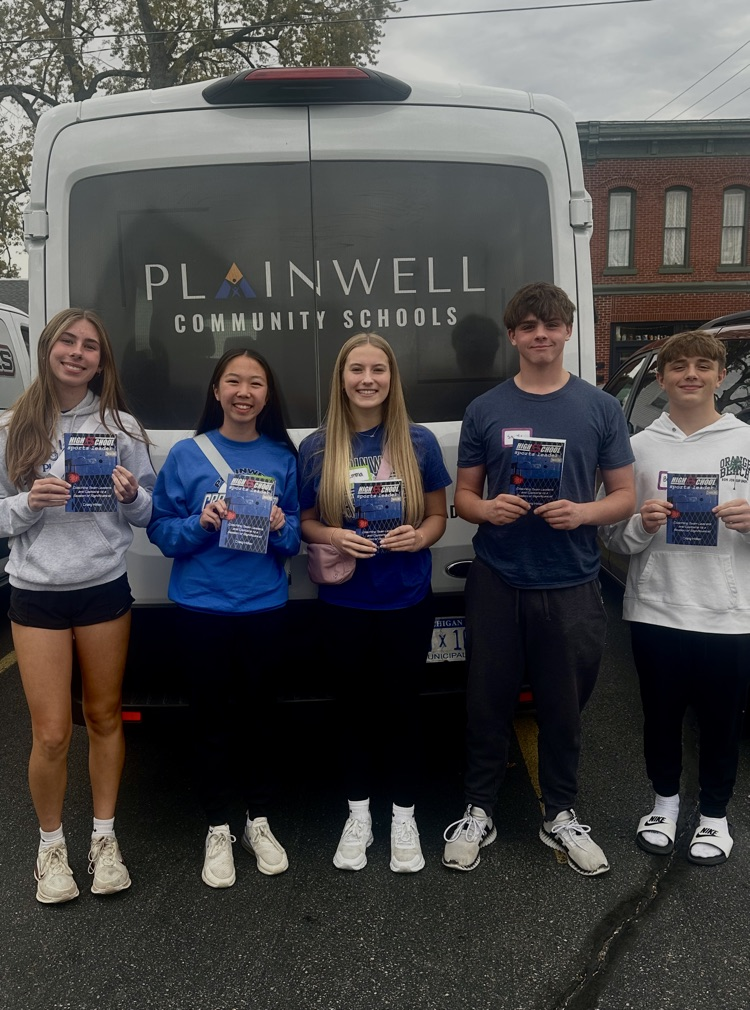 picture of five phs students who attended a Wolverine conference workshop