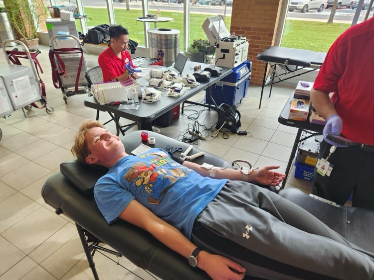 picture from phs blood drive