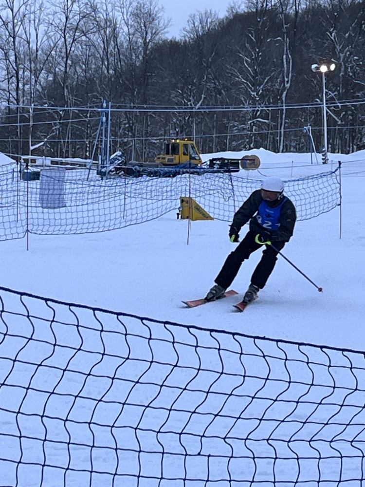 picture of Trojan skier during a competition 