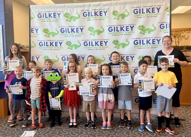group picture of Gilkey student and staff of the month 