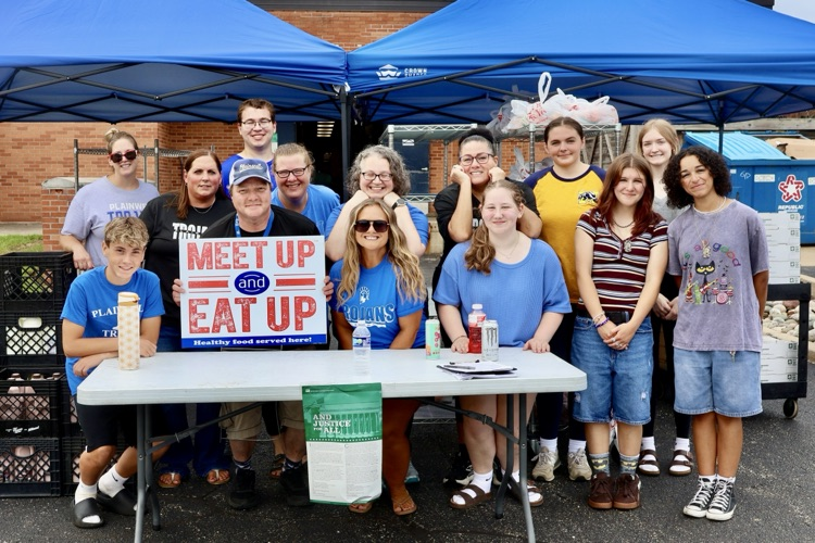 group picture of summer food service team