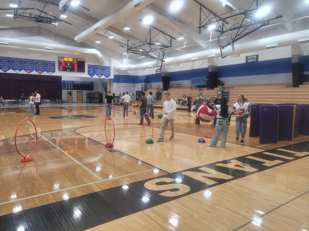seniors running the obstacle course