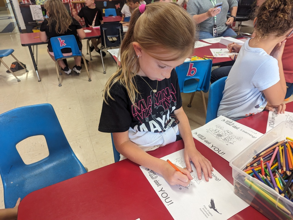 Kindness Konnection is busy today after school. We hope to have something in your mailbox soon. We have students from kindergarten to fifth grade and 6 adults.