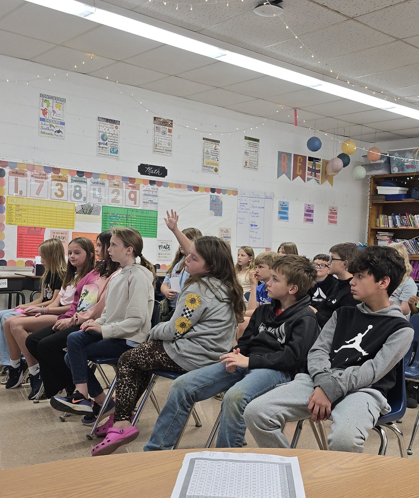 The Texas County Prosecuting Attorney, Mr. Parke Stevens visited Mrs. Dahms and Mrs. Hazelwood's 4th grade students to talk about the importance of The Constitution of the United States. The students were prepared with some great questions about the constitution and how court rooms work.   Thank you Mr. Steven's for taking time out of your day to visit our classroom!