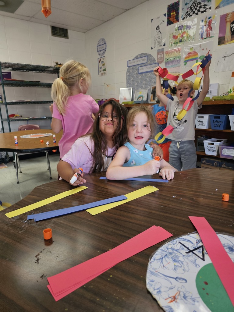 "Both kindergarten classes did so well learning their primary colors by competing to make the longest chain in Mrs. Thomas class! "