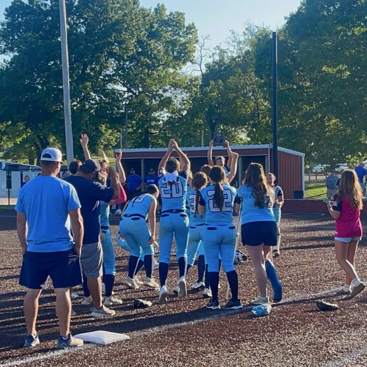 Eagles win!