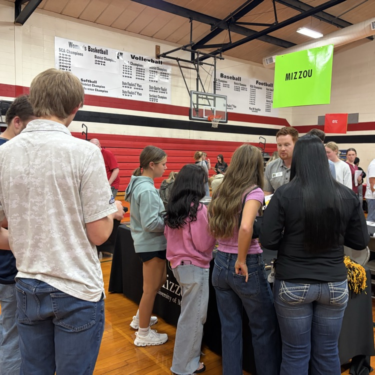 Thank you Houston High school for hosting and inviting our Plato students to the College & Career Fair.