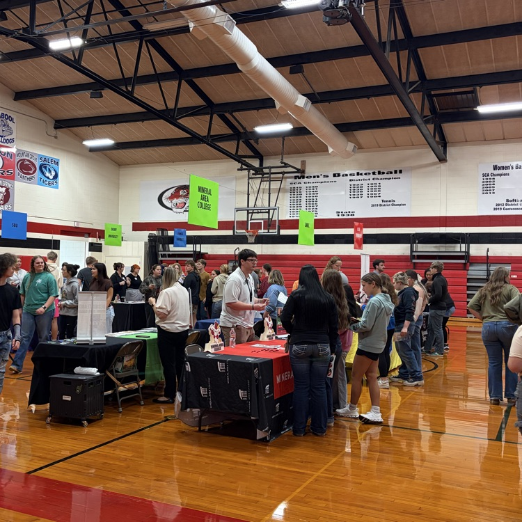 Thank you Houston High school for hosting and inviting our Plato students to the College & Career Fair.