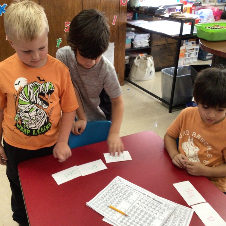 Miss Amyโs kindergarten class has been blending letter sounds together to read words and the make those words into sentences. They took home their first story to read tonight.
