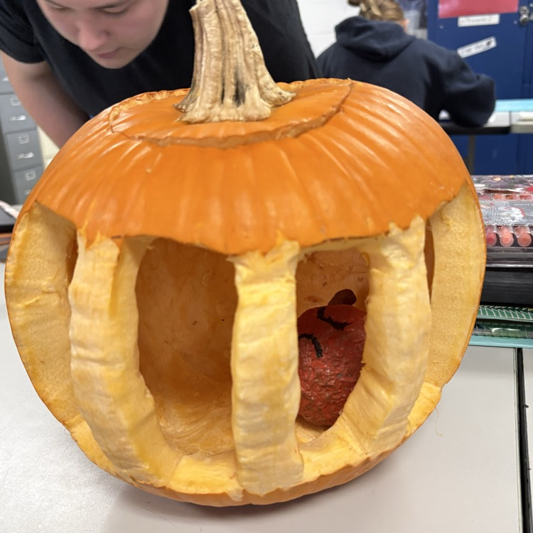 sophomore pumpkin contest