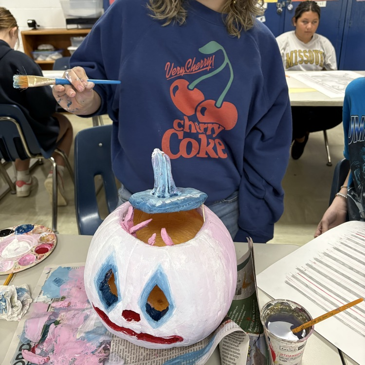 sophomore pumpkin contest
